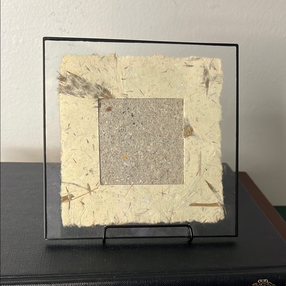 Handmade Natural fiber Paper Table Top Photo Frame Glass & Black Metal Border - Picture 1 of 8